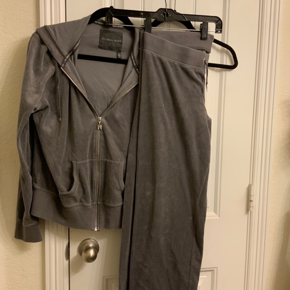 VS Velour lounge Pant Set